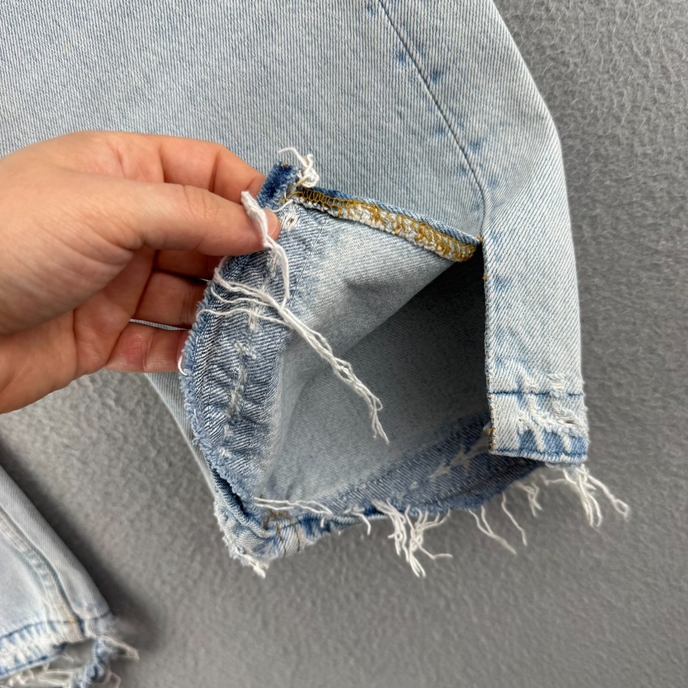 Vintage Levis Jeans Mens 33x30 (Fits 32x29) 501 Made in USA SEE DETAILS - Picture 5 of 16